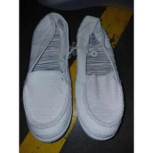 Not rated slip on comfortable white shoes size 8